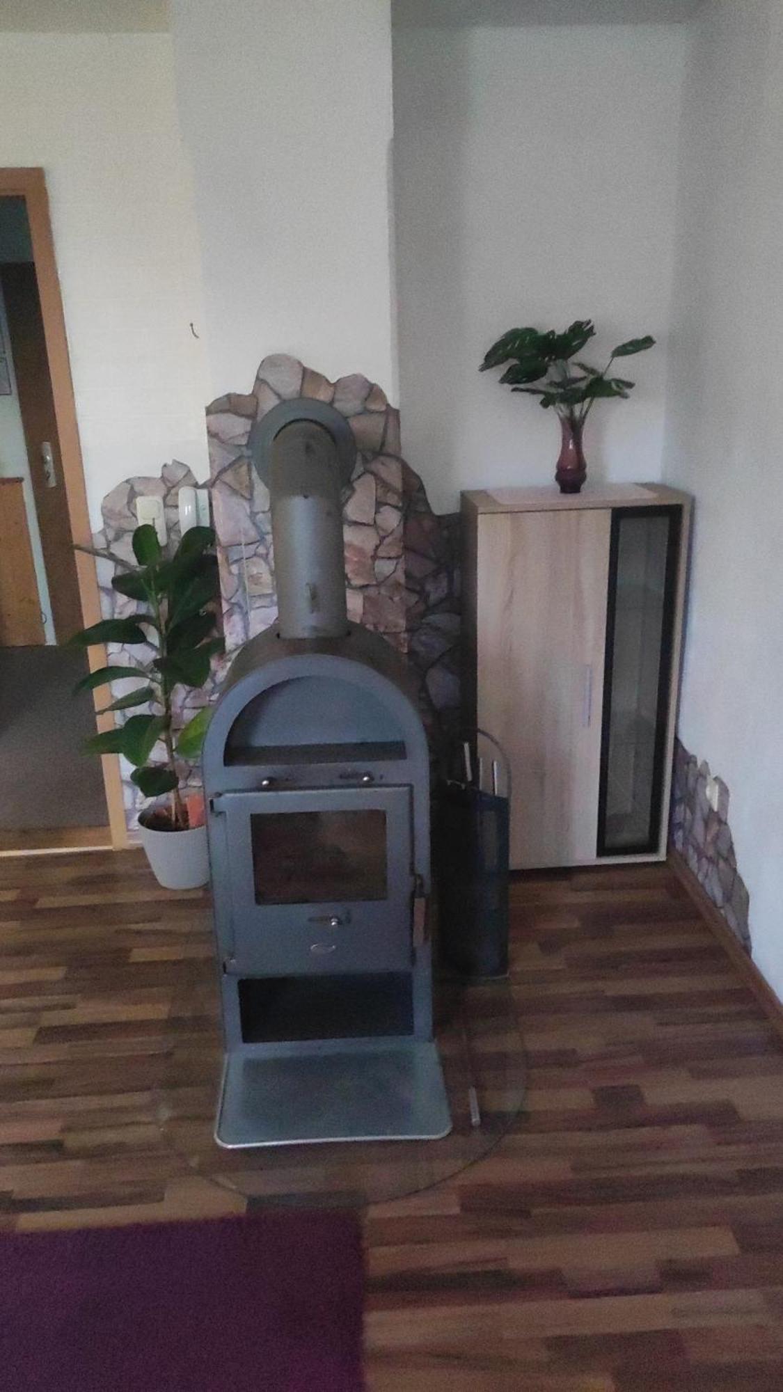 Kleine Gemuetliche Wohnung Zwickau Bagian luar foto